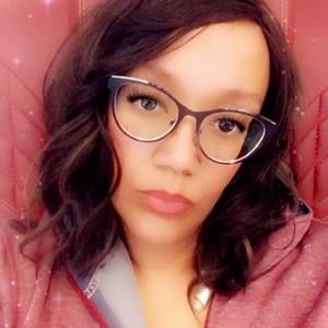 Meet your Posher, Roslyn